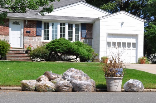 Secure packing and transportation with Man and Van Pimlico