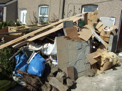Commercial rubbish removal service
